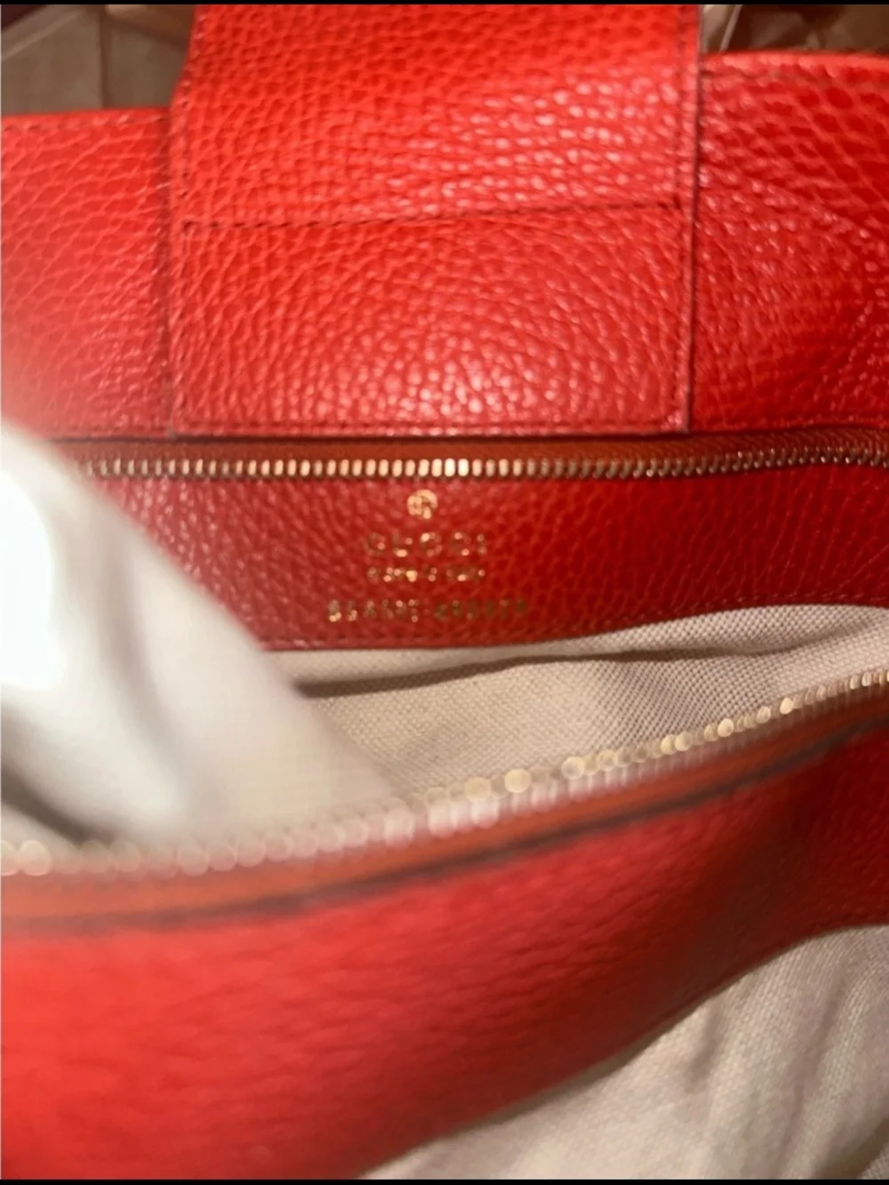 Authenticated Gucci Red Leather Large Swing Tote - Picture 8 of 14
